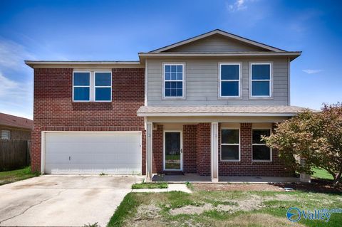 Homes For Rent - 3571 Avalon Lake Drive<br/> Madison, AL 35756