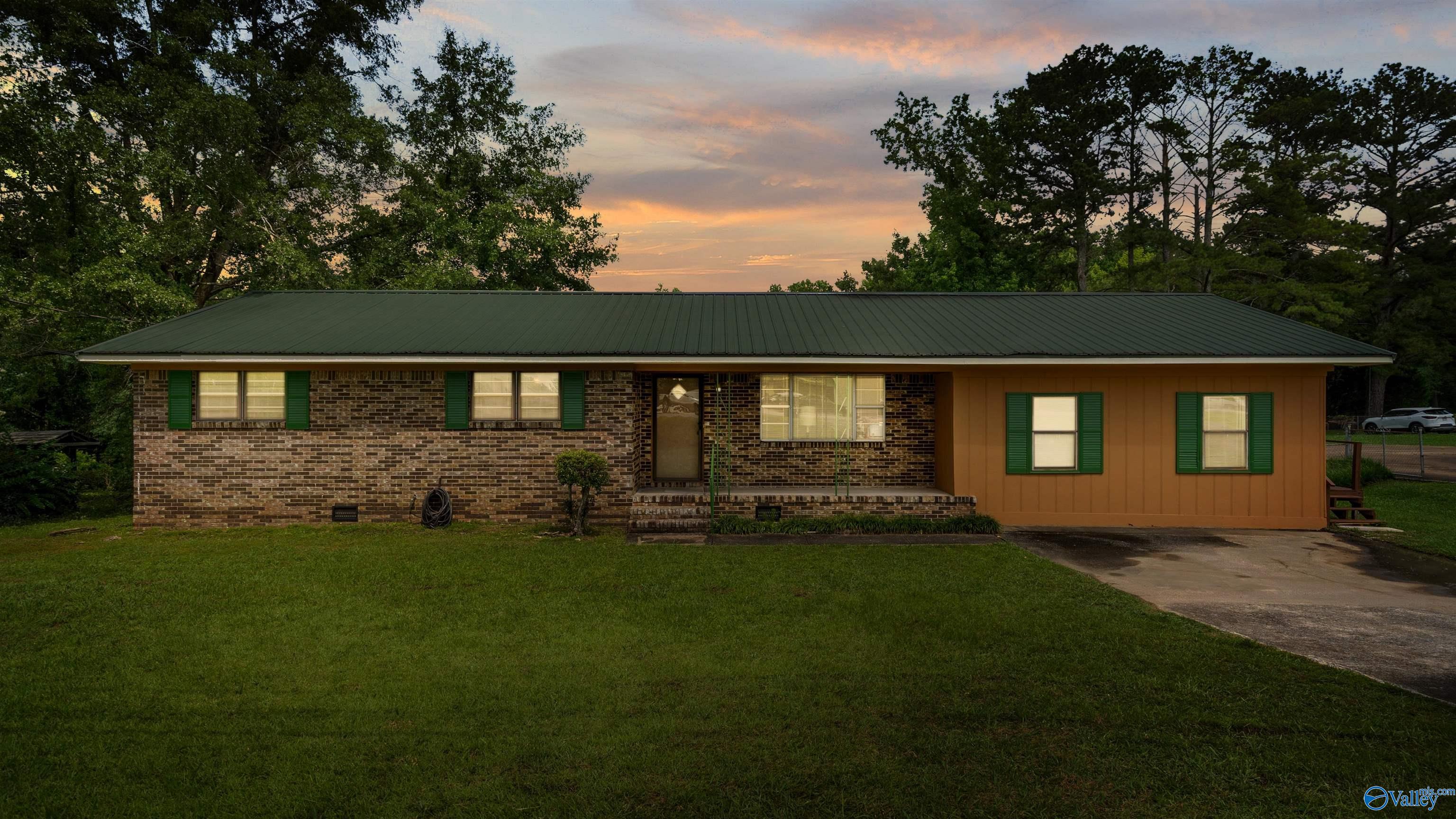 2943 Highway 77, Southside, Alabama image 1