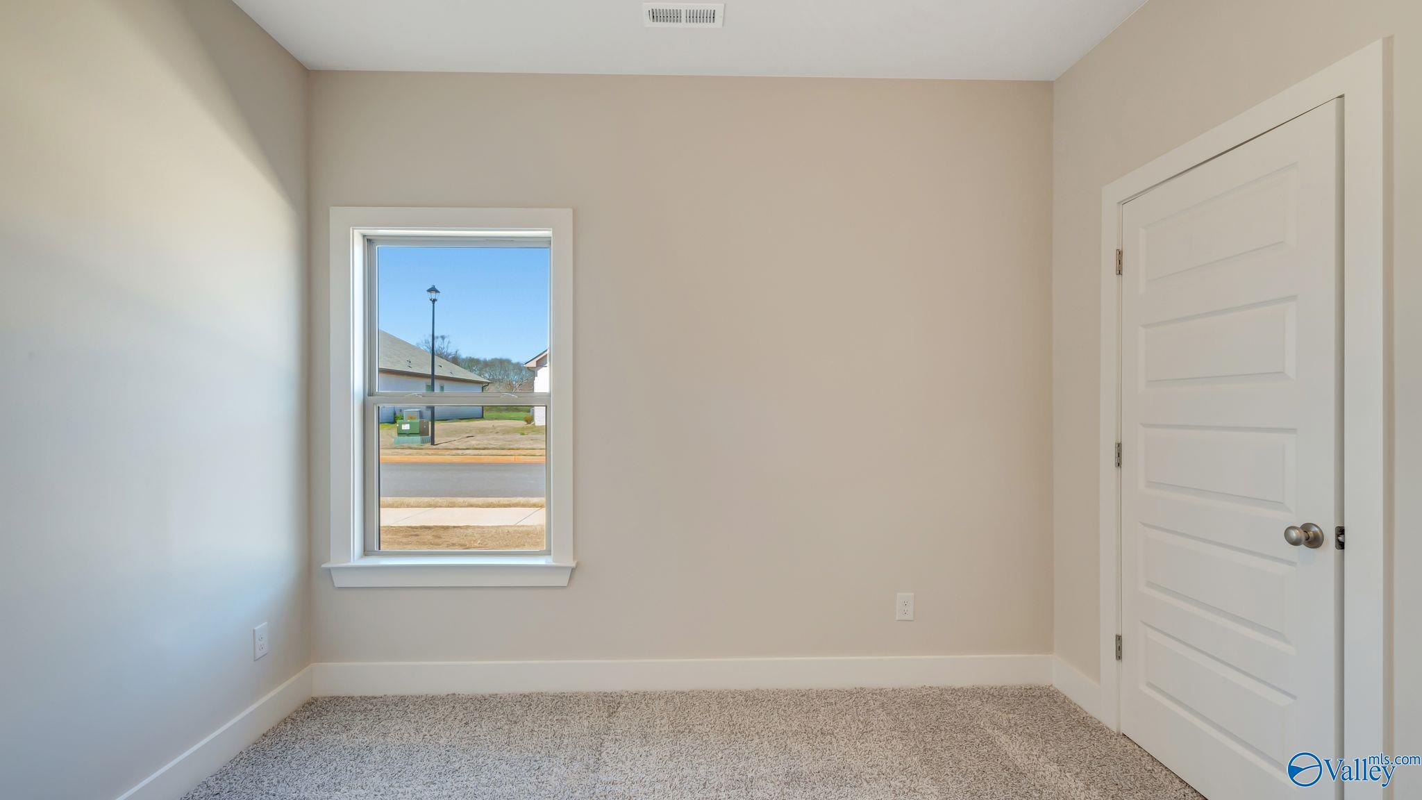 12389 Whitcomb Circle, Athens, Alabama image 25