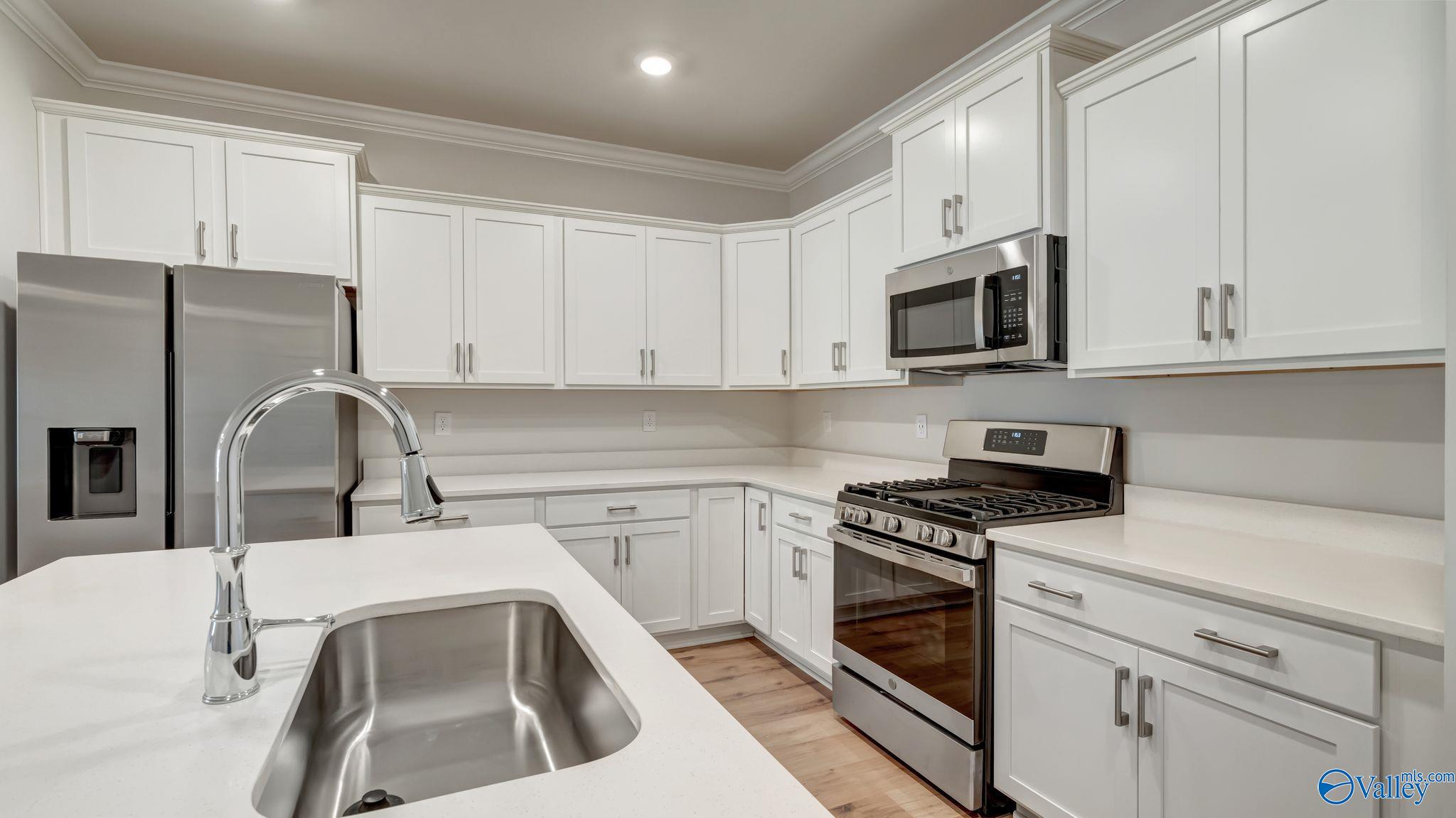 12389 Whitcomb Circle, Athens, Alabama image 11