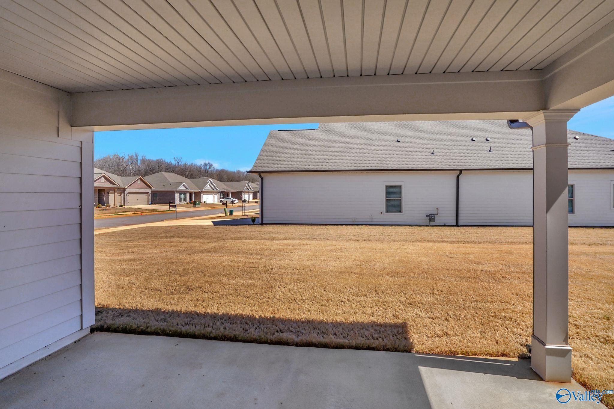 12389 Whitcomb Circle, Athens, Alabama image 30