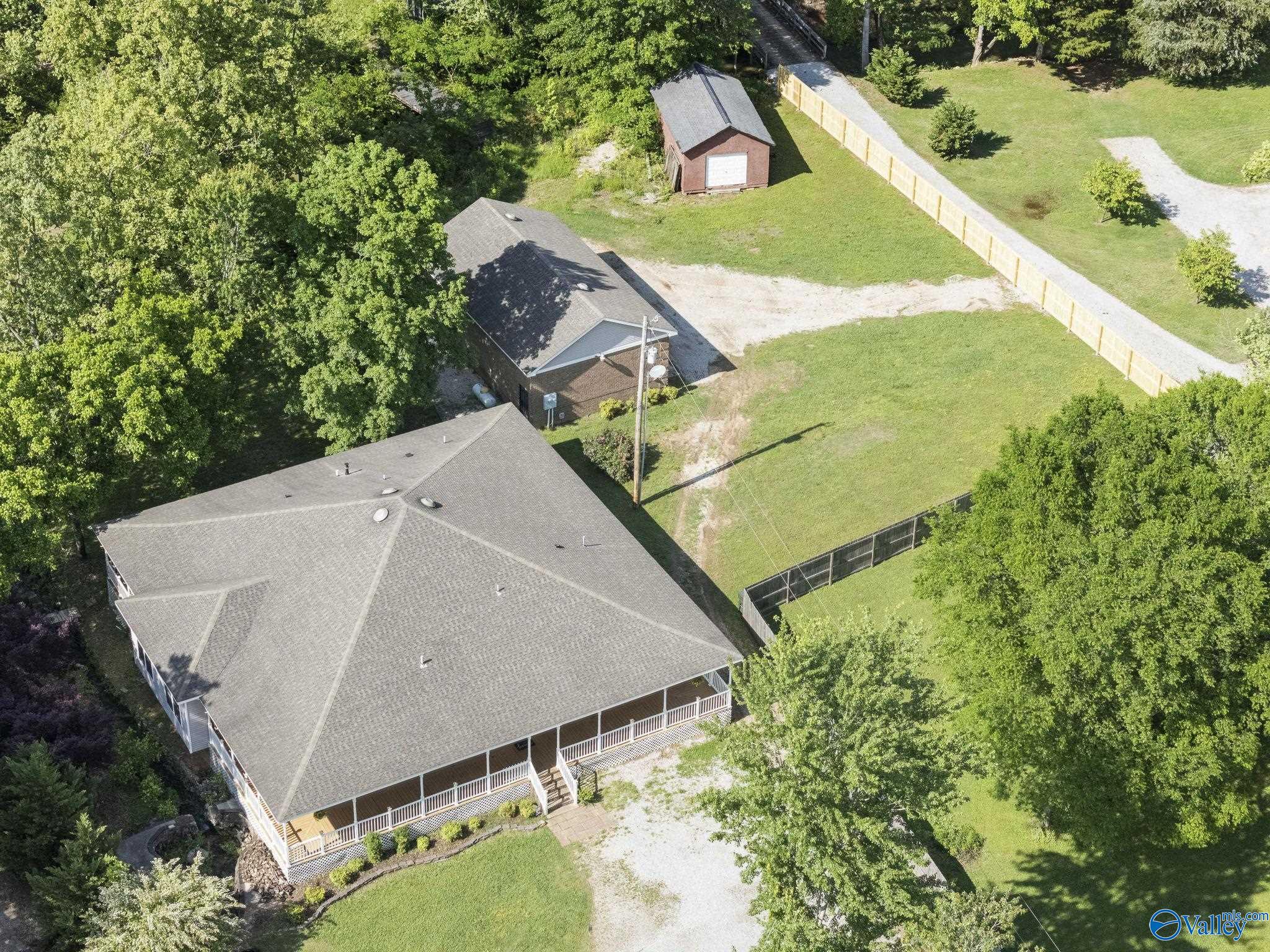 2349 Dug Hill Road, Brownsboro, Alabama image 39