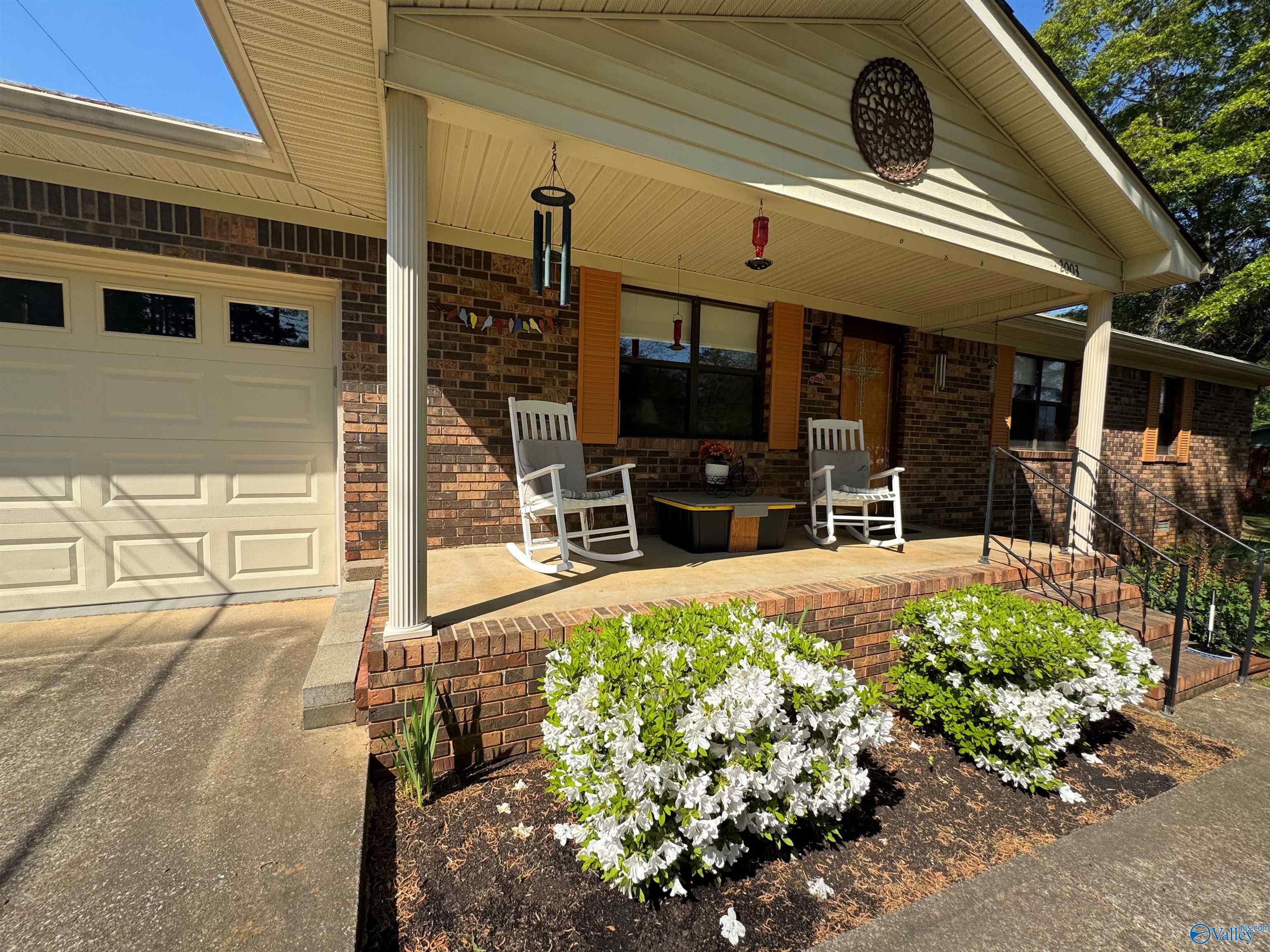 2003 Cunningham Street