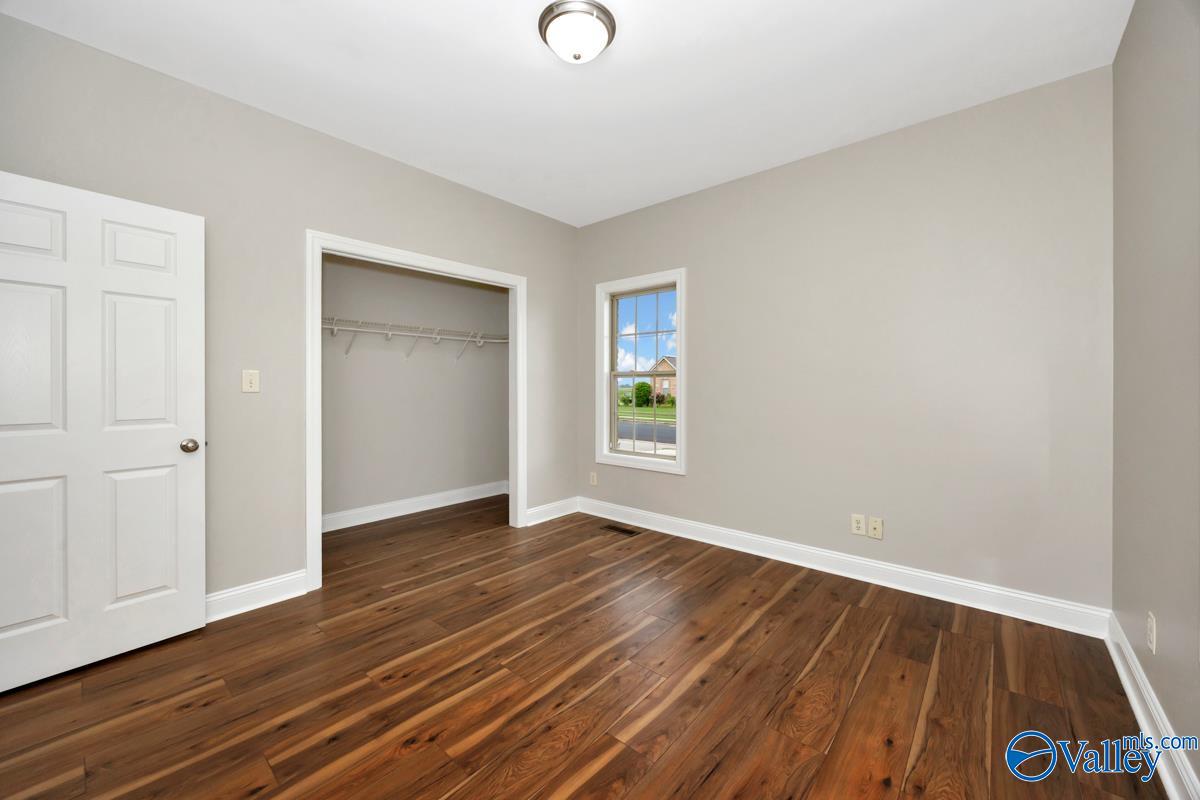 24527 Queen Annes Lace, Athens, Alabama image 33