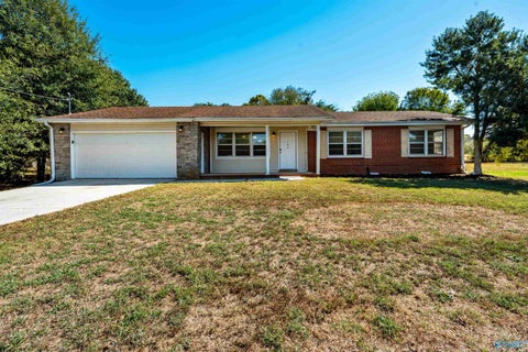 Homes For Sale - 103 Grant Drive<br/> Harvest, AL 35749