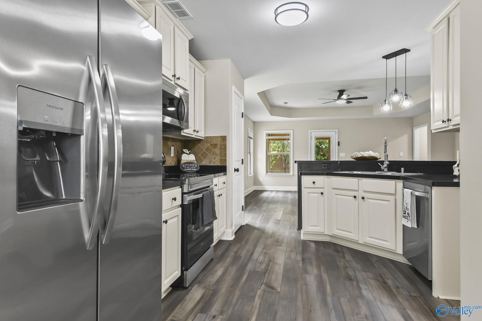 102 Kings Cove Circle, Madison, Alabama image 13