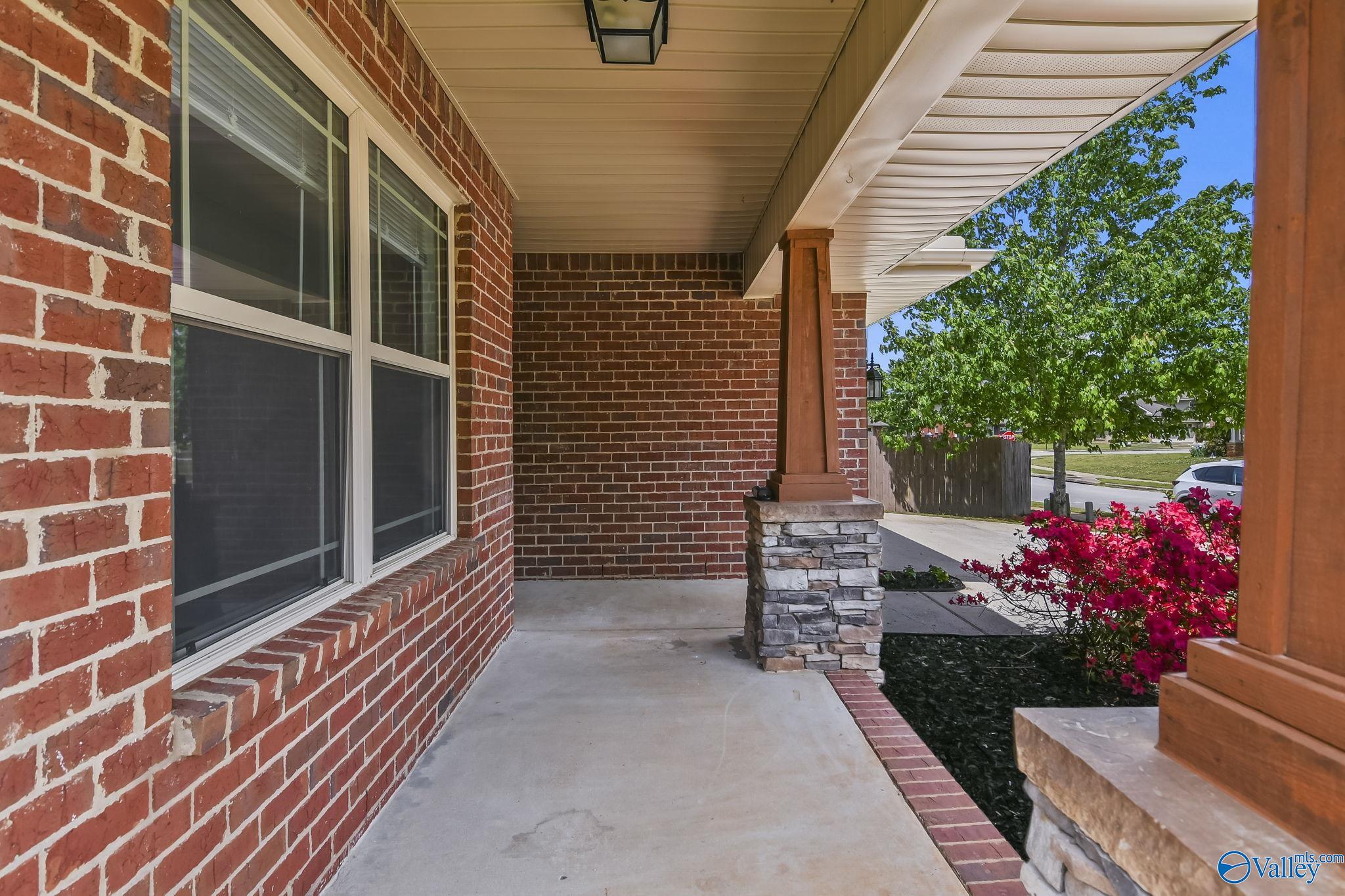 102 Kings Cove Circle, Madison, Alabama image 5
