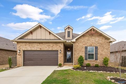 Homes For Sale - 9038 Mountain Preserve Boulevard<br/> Gurley, AL 35748