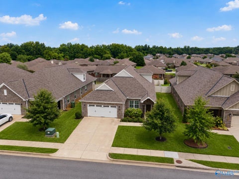 Homes For Sale - 15543 Ironcrest Drive<br/> Harvest, AL 35749
