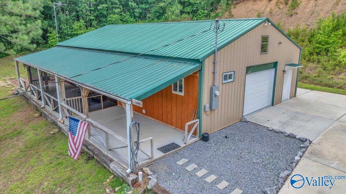 1228 Matt Morrow Road