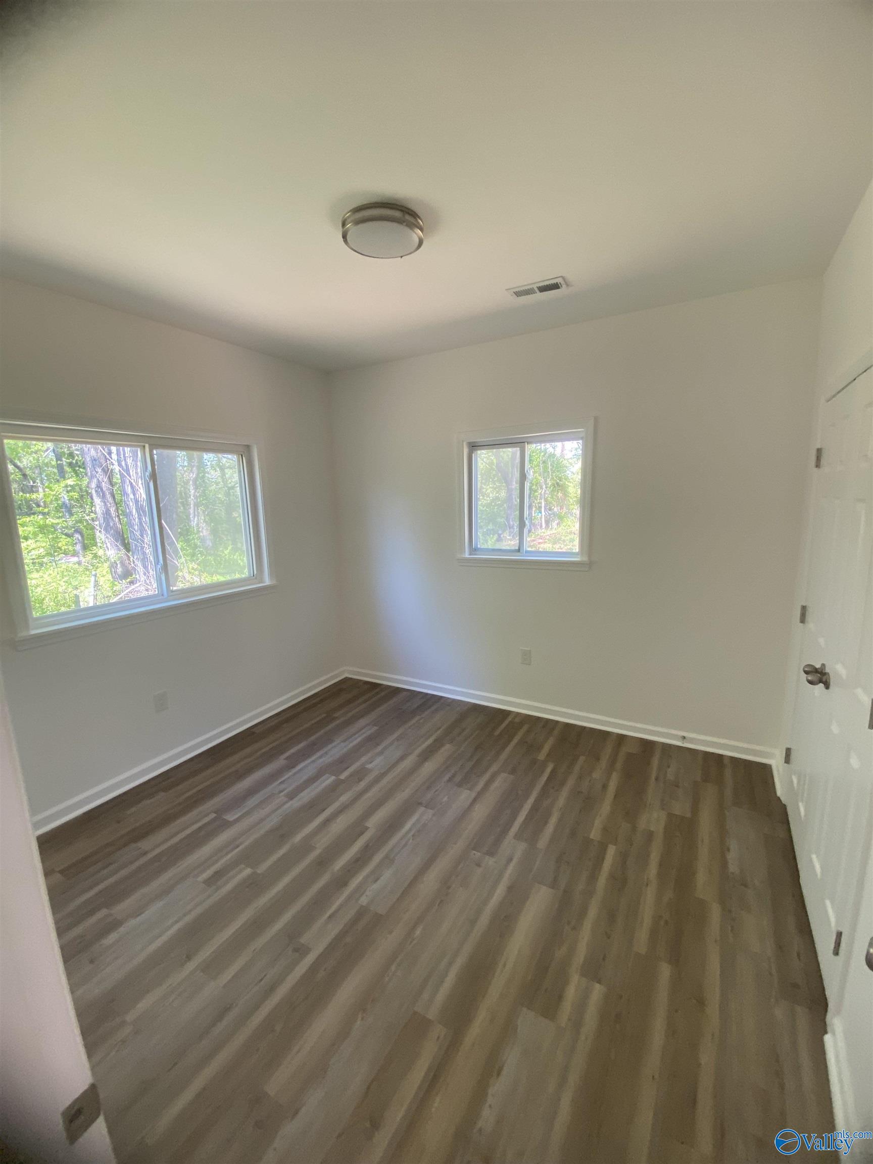 4505 Lakeview Drive, Huntsville, Alabama image 13