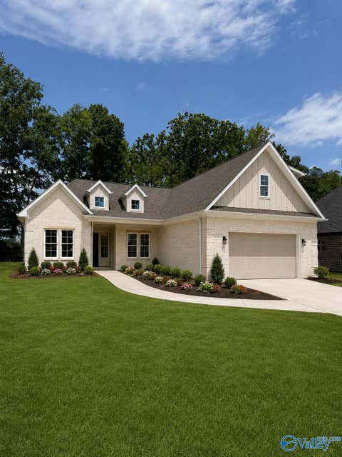 Homes For Sale - 29289 Carnaby Lane<br/> Limestone County, Toney, AL 35773