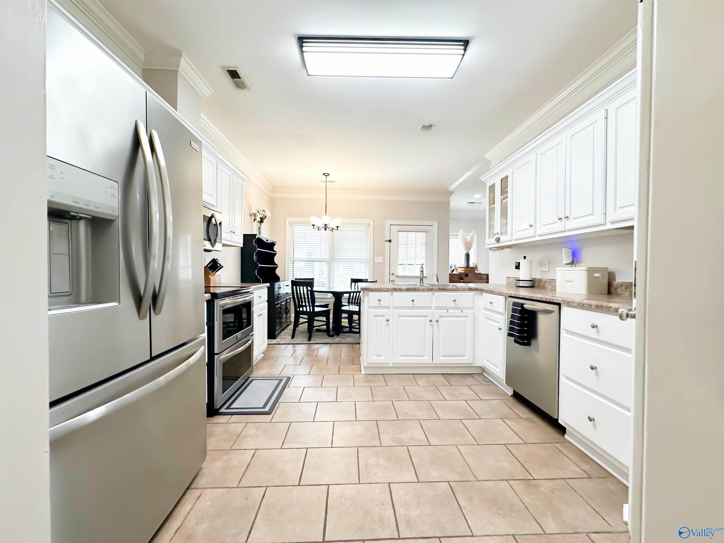 3711 Orange Court, Decatur, Alabama image 20