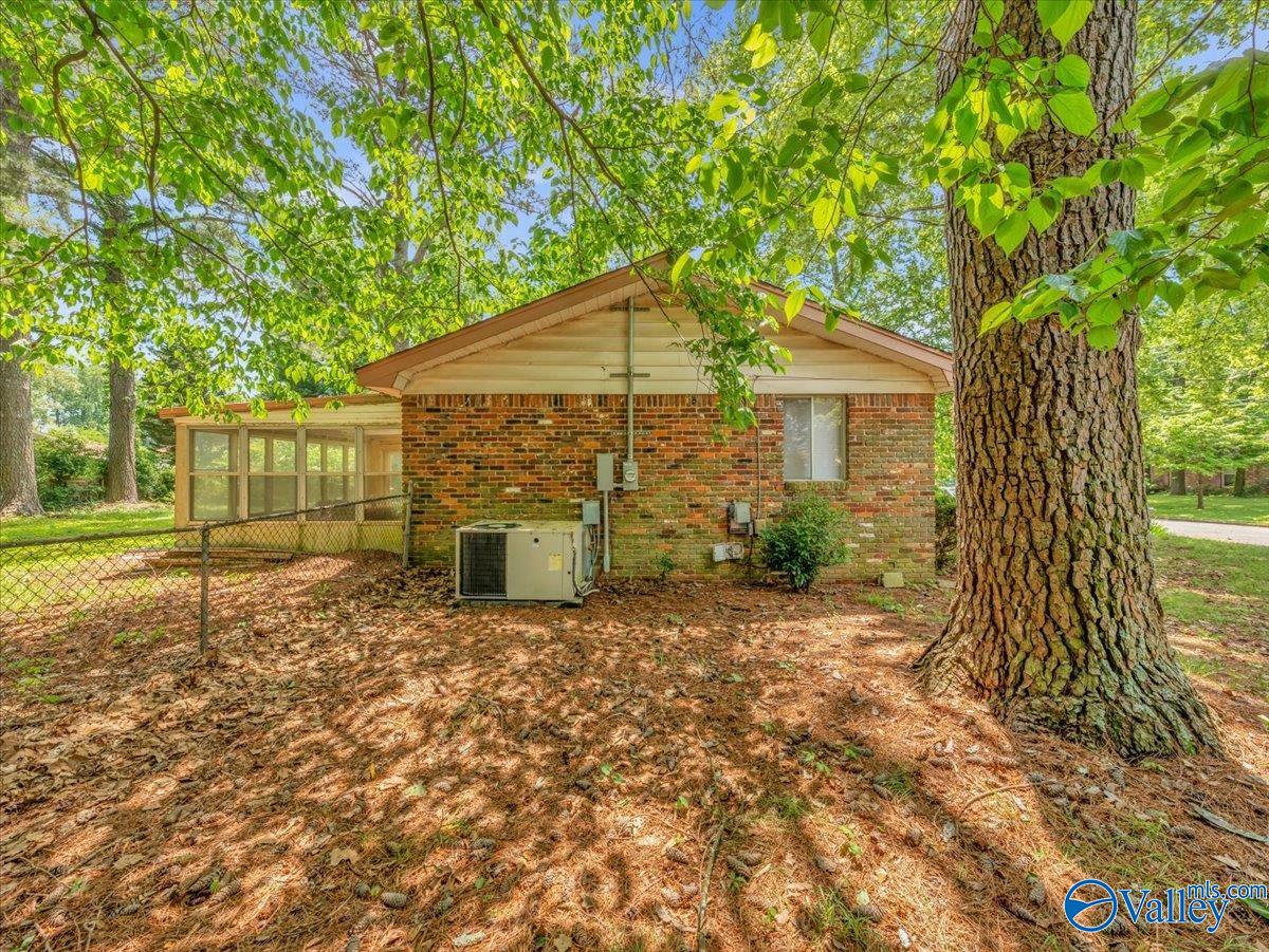 520 Spencer Drive, Huntsville, Alabama image 6