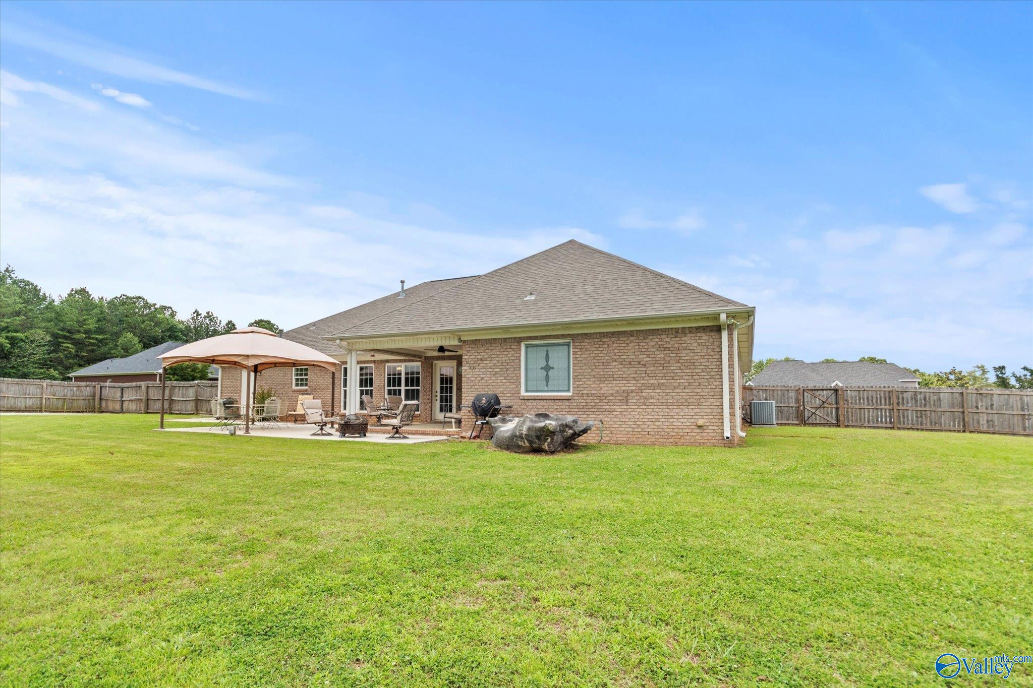 2239 Naples Drive, Decatur, Alabama image 29