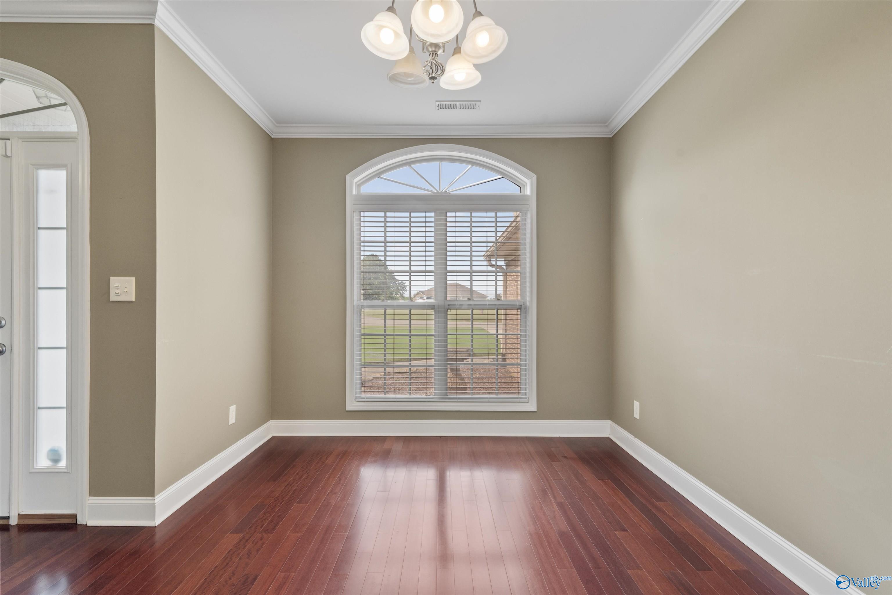 140 Cypress Drive, Decatur, Alabama image 8