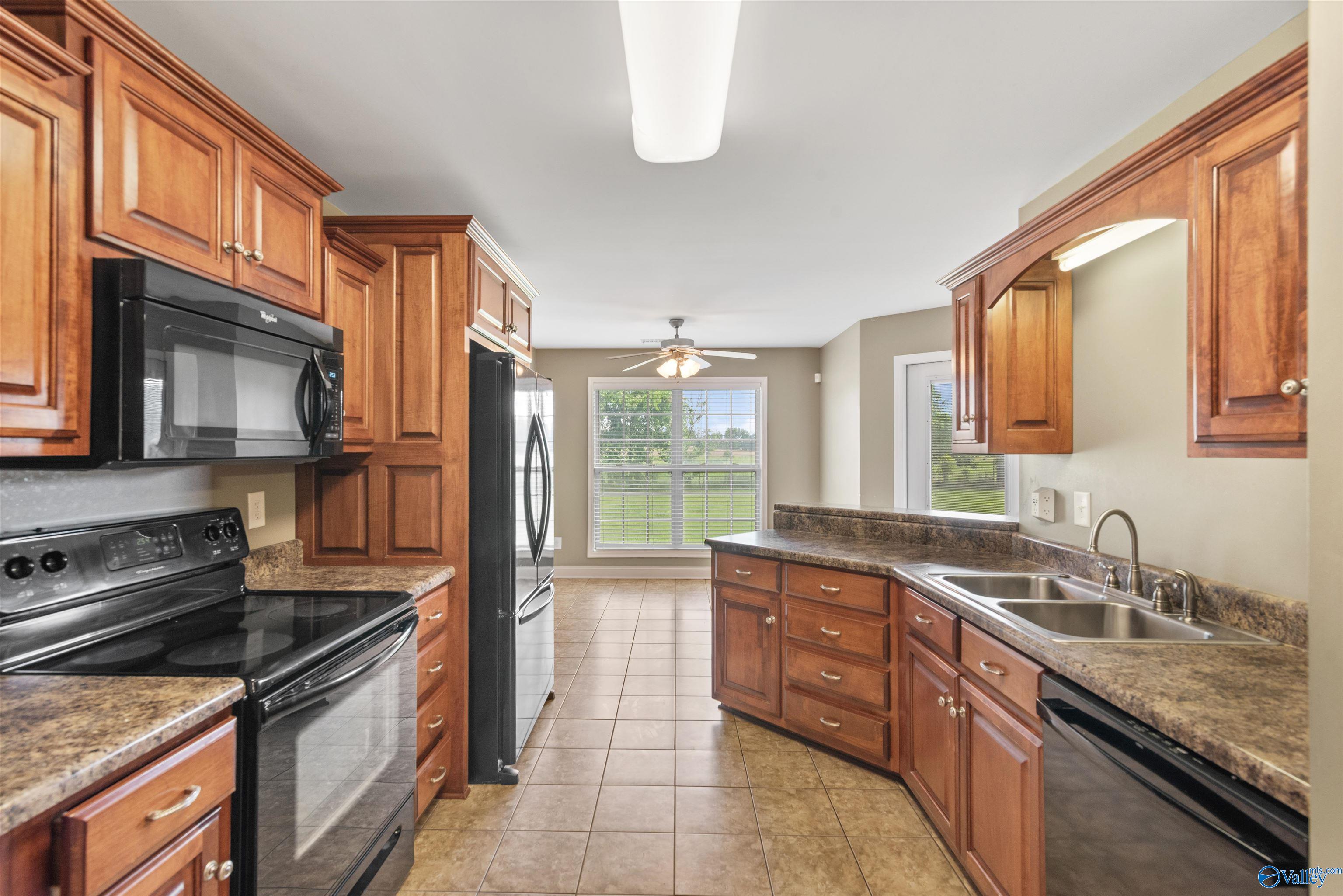 140 Cypress Drive, Decatur, Alabama image 10