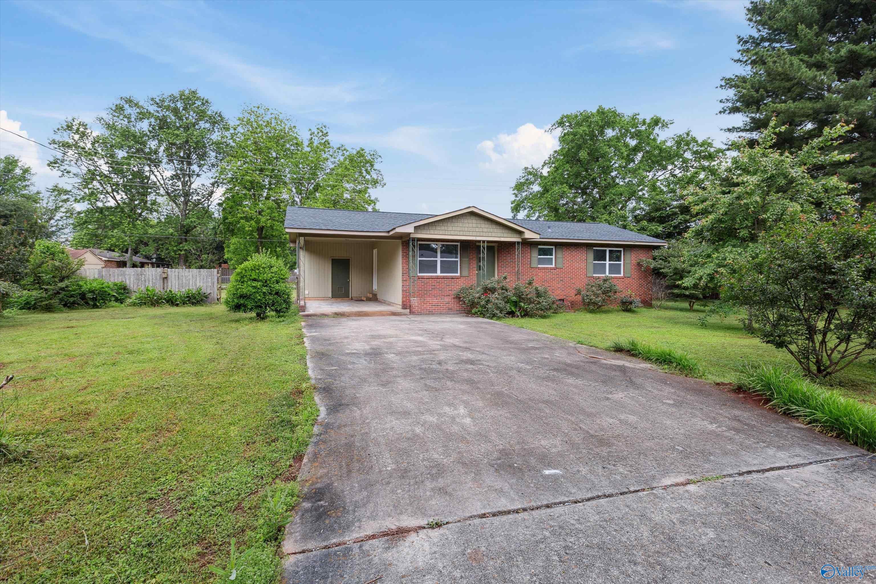 15 Morningside Drive, Madison, Alabama image 1