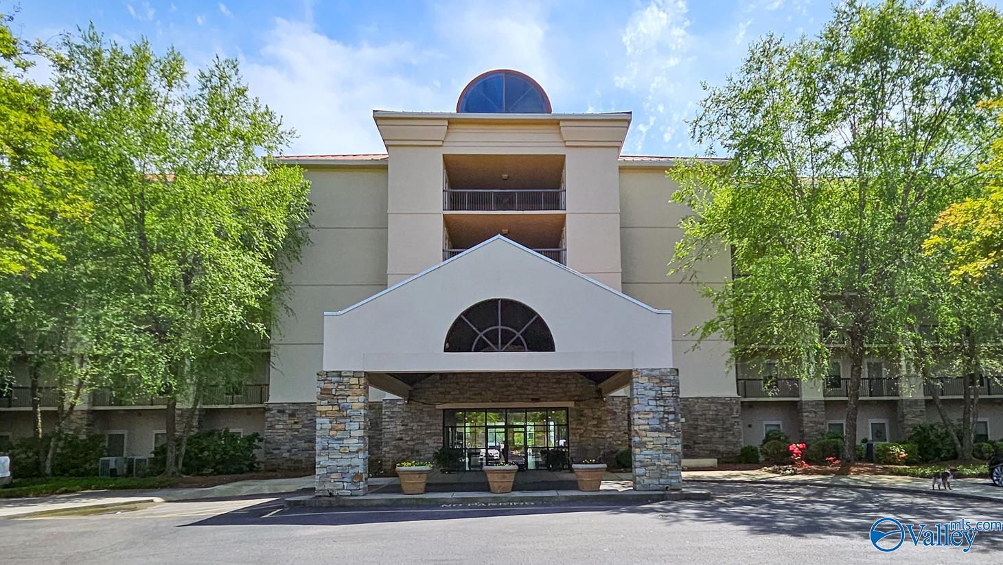 12100 Two Rivers Drive #A2, Athens, Alabama image 2