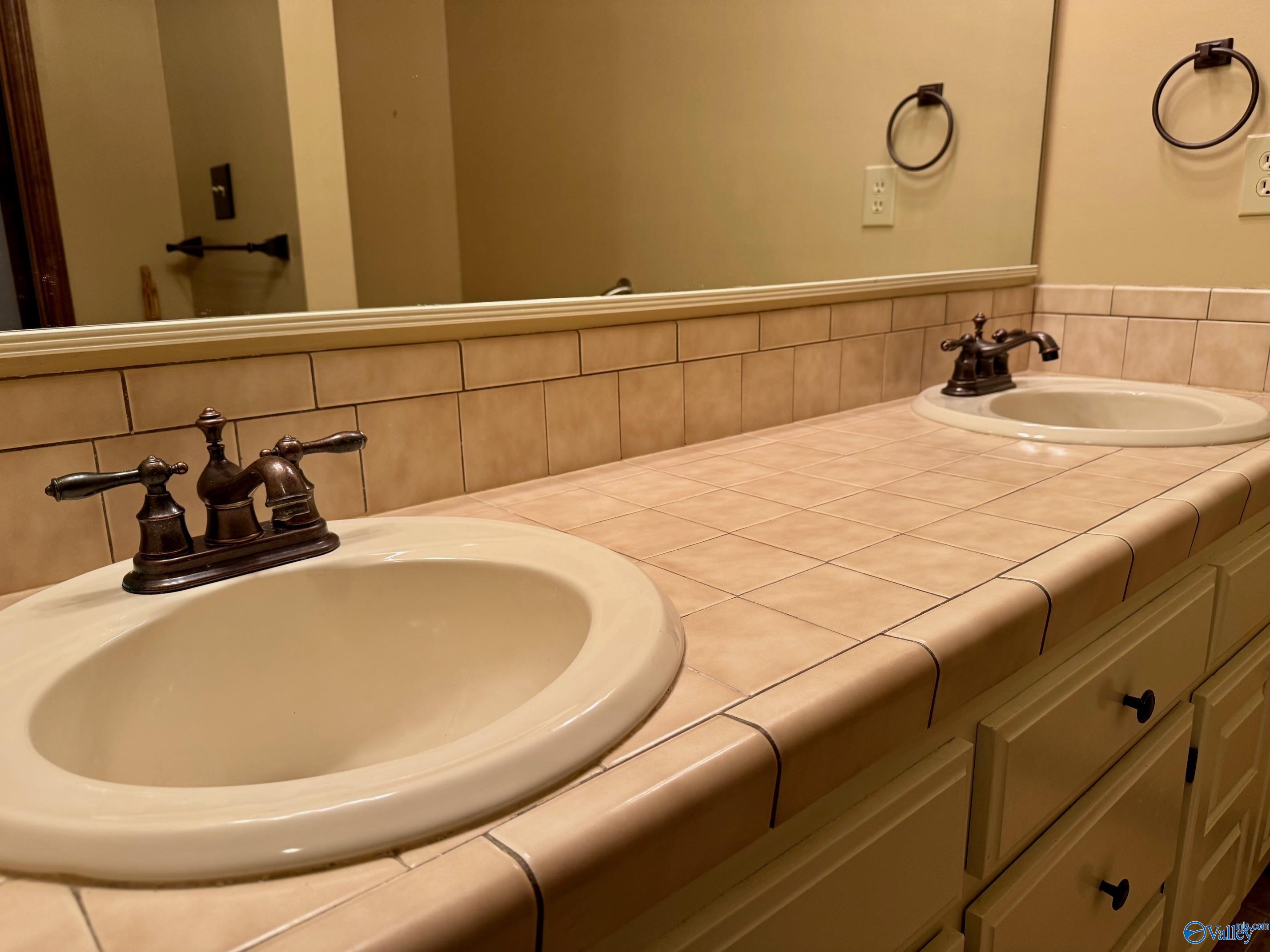 194 Greenlawn Drive, Meridianville, Alabama image 13