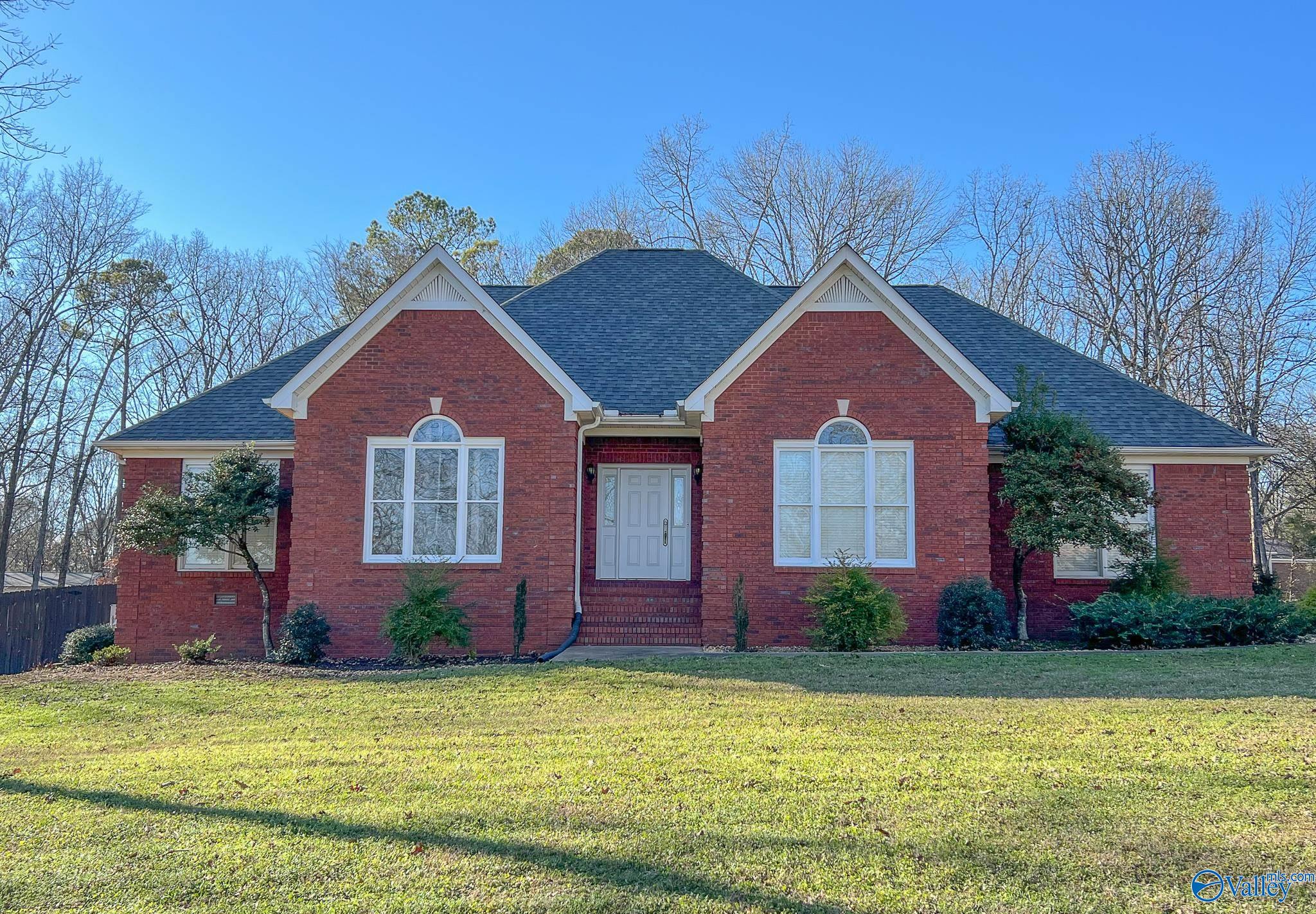 154 Forest Home Drive, Trinity, Alabama image 1