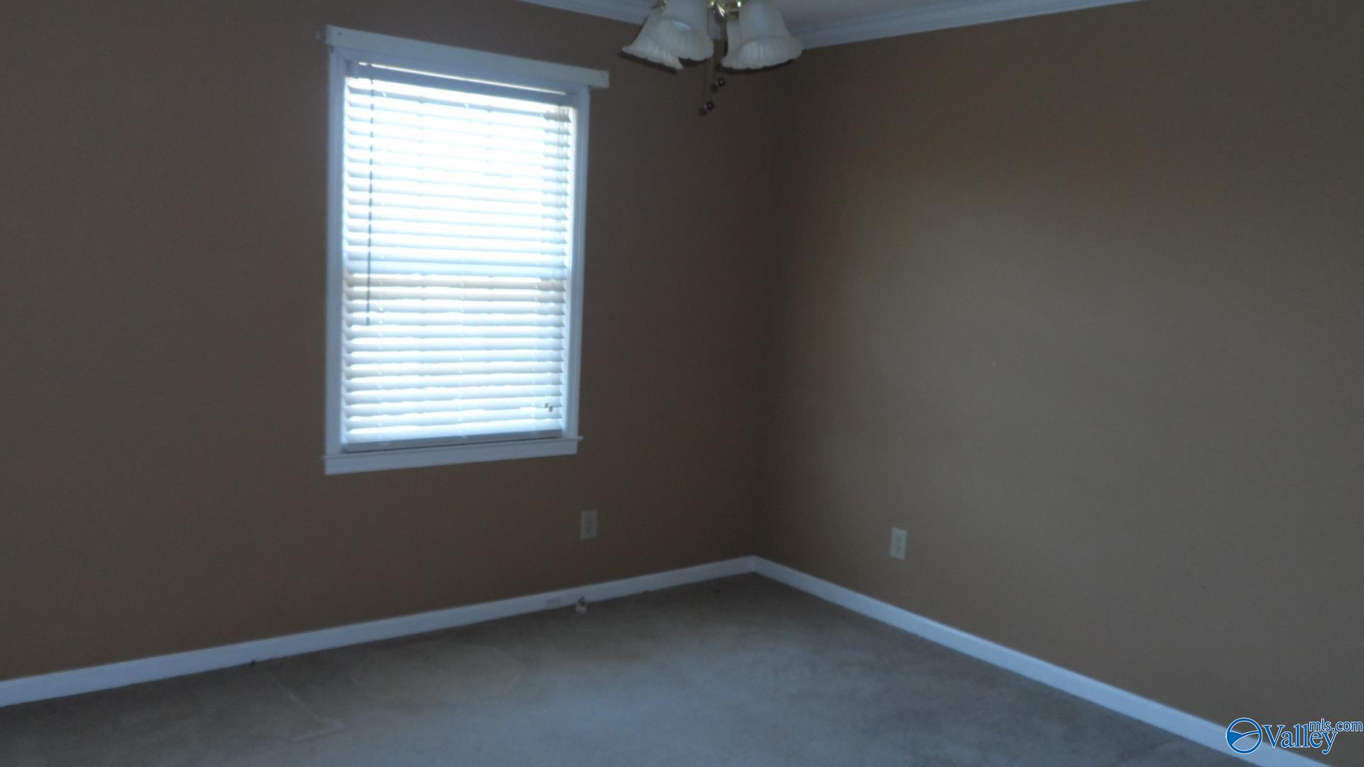 1023 Comanche Trail, Anniston, Alabama image 21