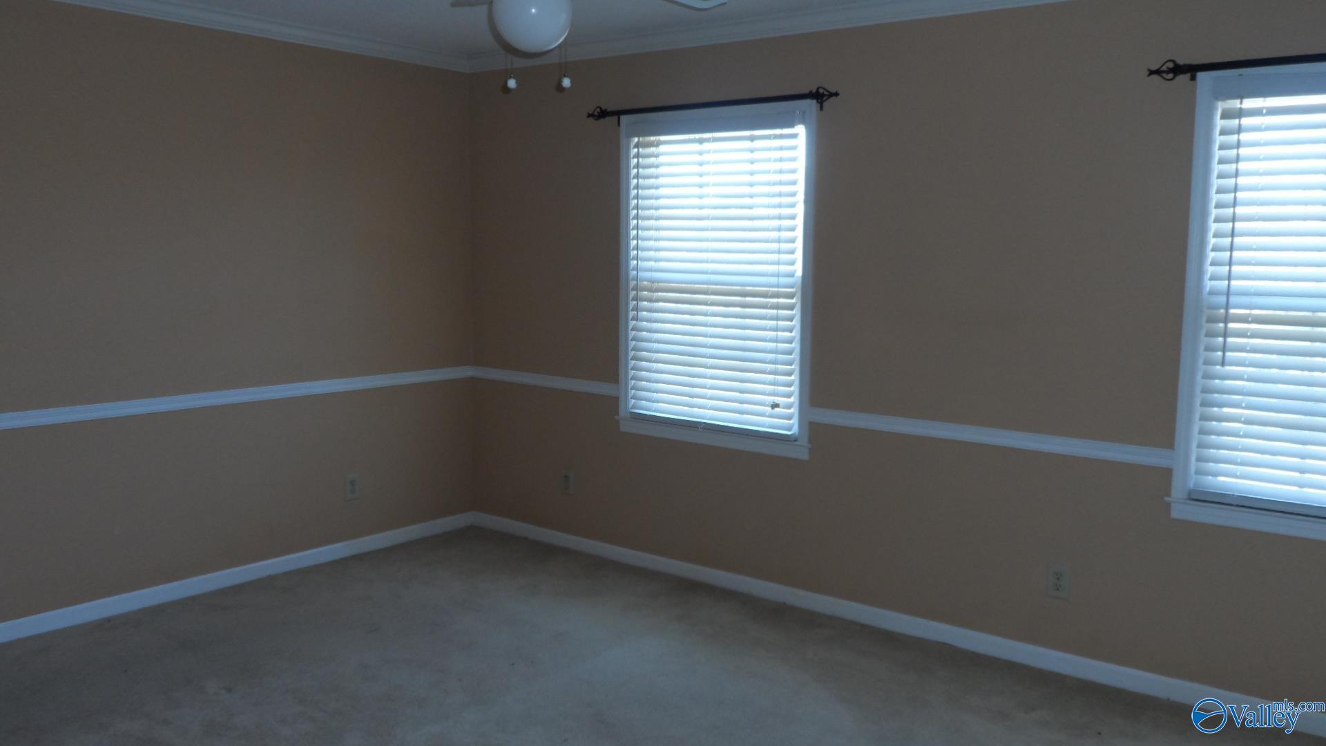 1023 Comanche Trail, Anniston, Alabama image 17