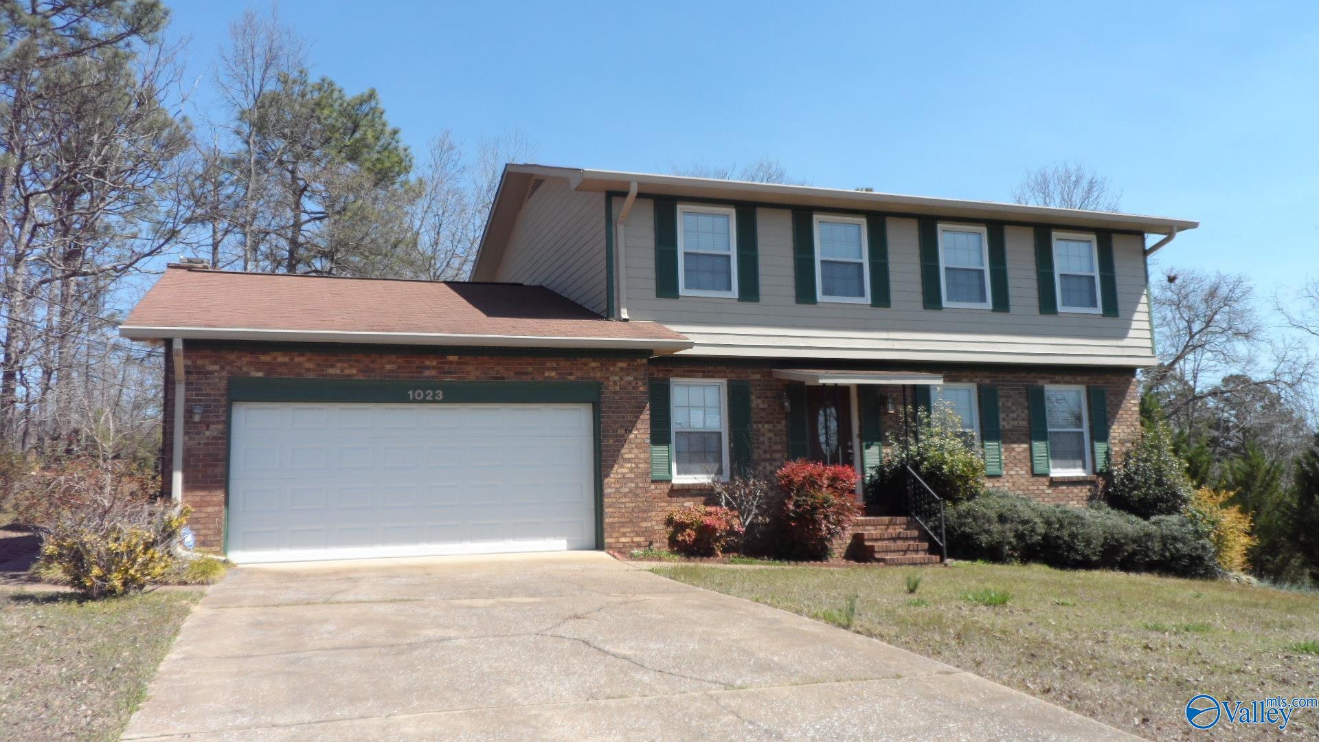 1023 Comanche Trail, Anniston, Alabama image 1