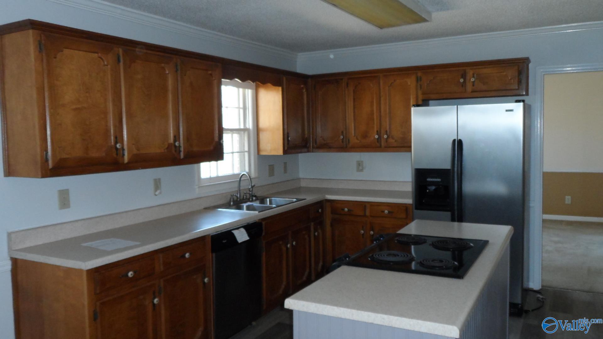 1023 Comanche Trail, Anniston, Alabama image 11
