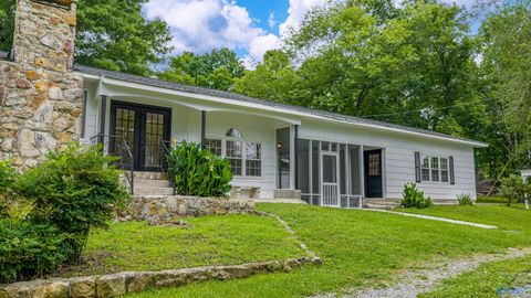 Homes For Sale - 4182 Alabama Highway 117<br/> Mentone, AL 35984