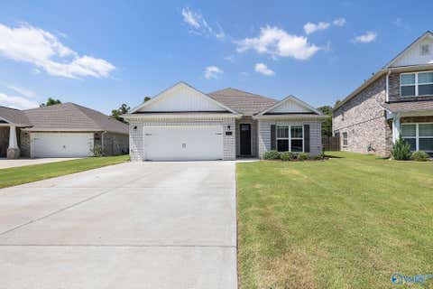 Homes For Sale - 1773 SE Stampede Circle<br/> Huntsville, AL 35803