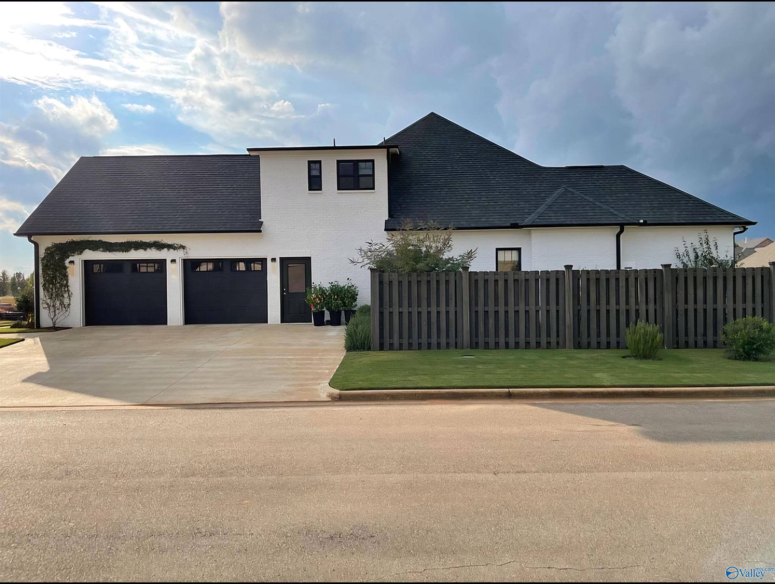 24673 Beacon Circle, Athens, Alabama image 7