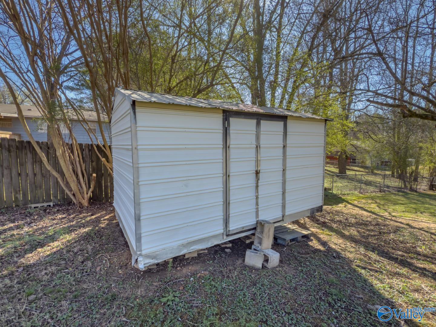 114 11th Place, Arab, Alabama image 25