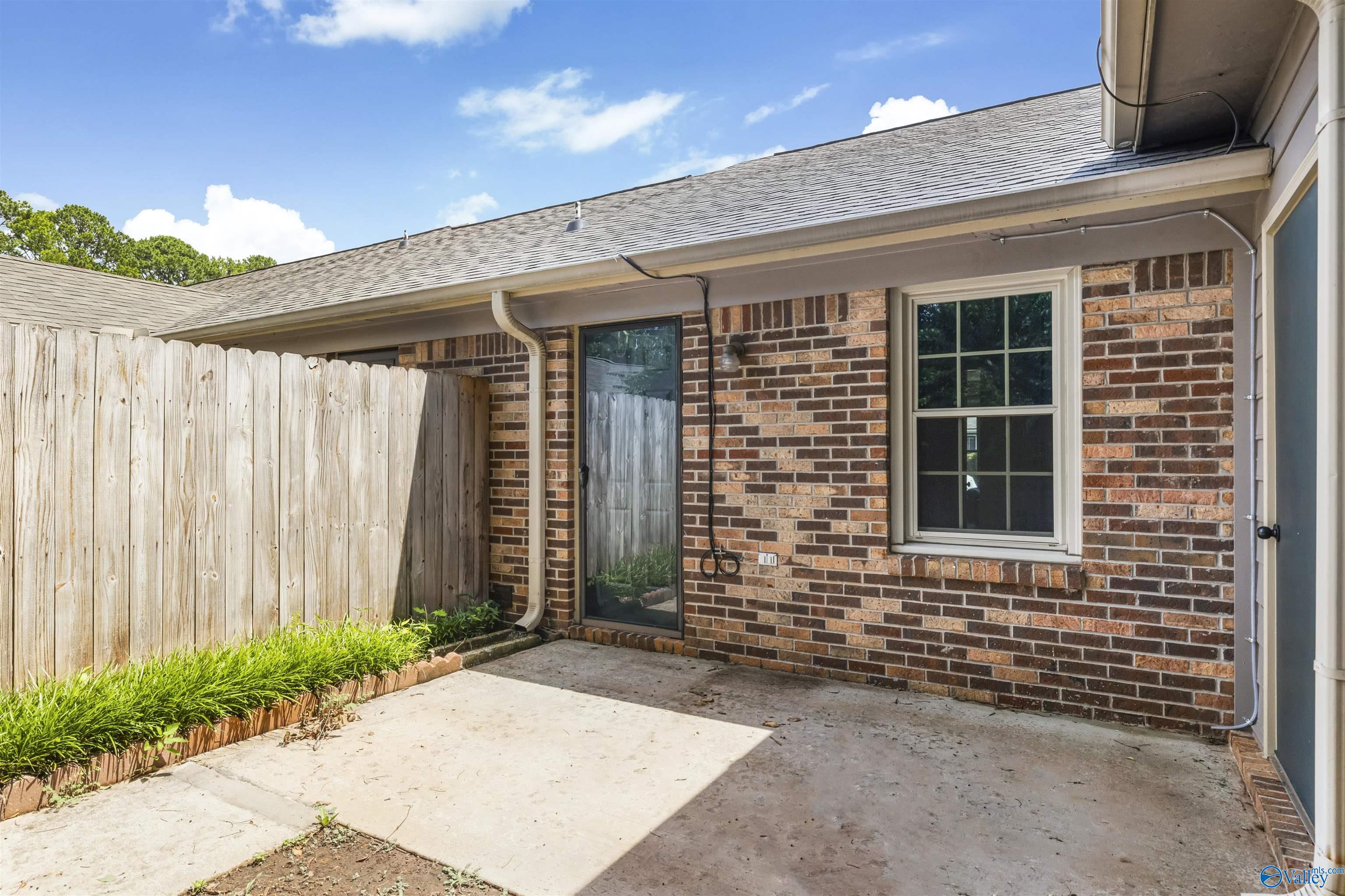 8148 Oldfield Road SW 6