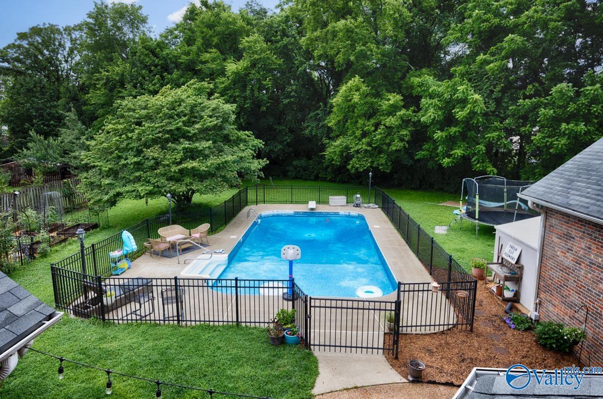 123 Steele Drive