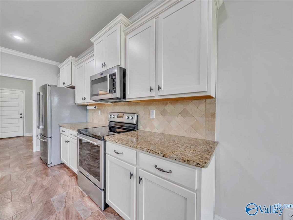 16057 Glenncrest Lane, Harvest, Alabama image 11