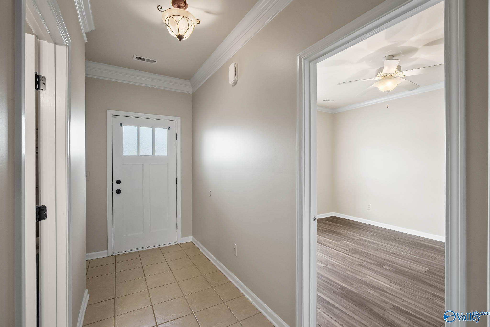 121 Windsor Hill Road, Huntsville, Alabama image 3