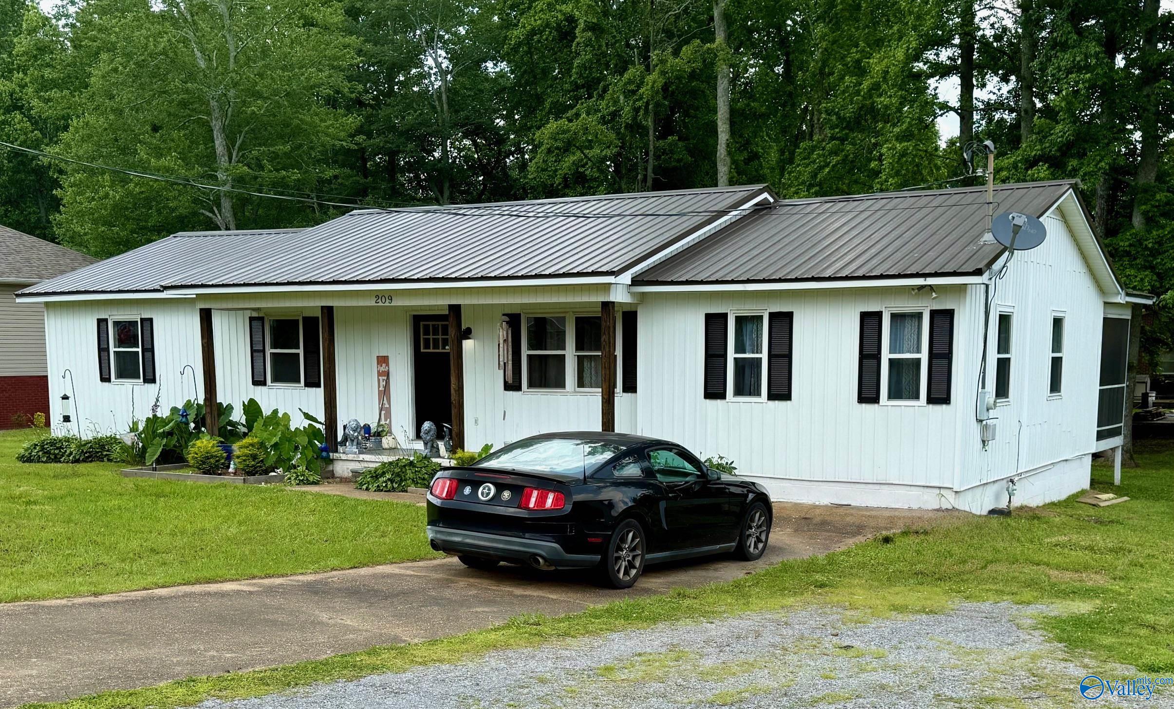 209 Hinds Circle, Arab, Alabama image 1
