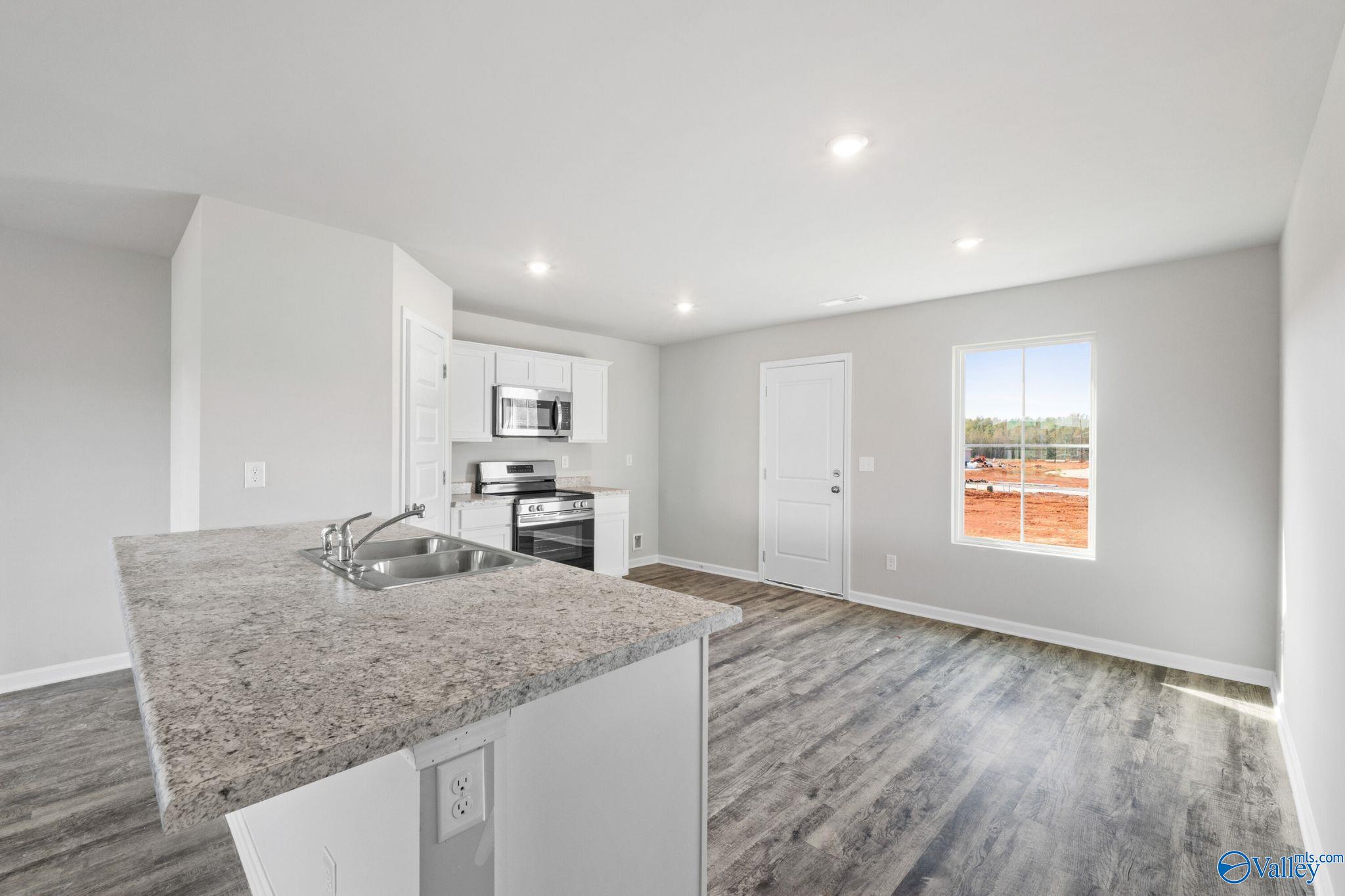 Carson Joya Brook Way, Toney, Alabama image 11