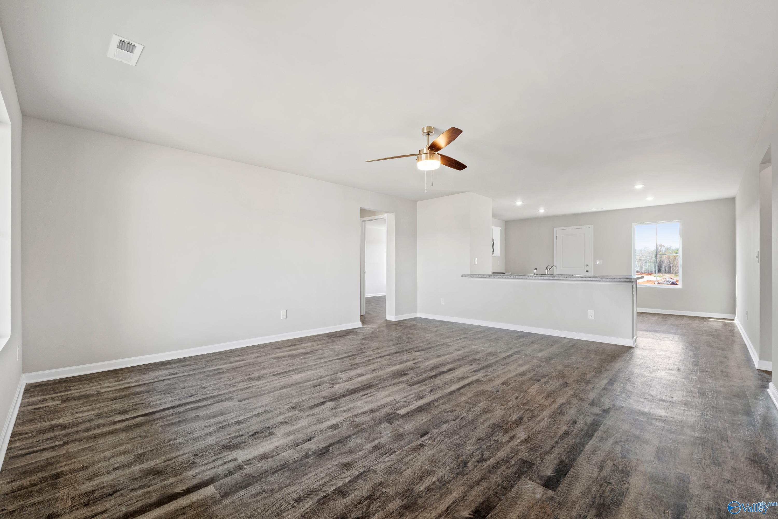 Carson Joya Brook Way, Toney, Alabama image 7