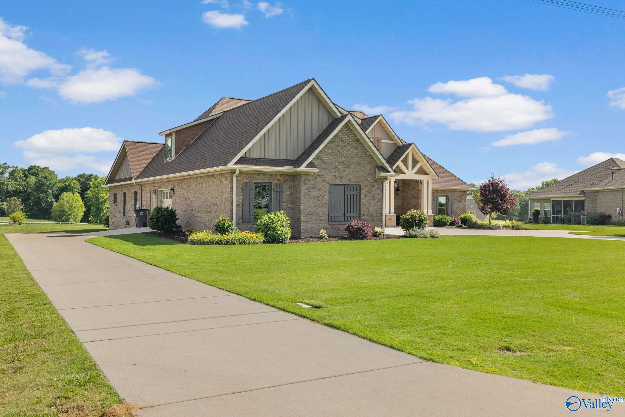260 County Road 470