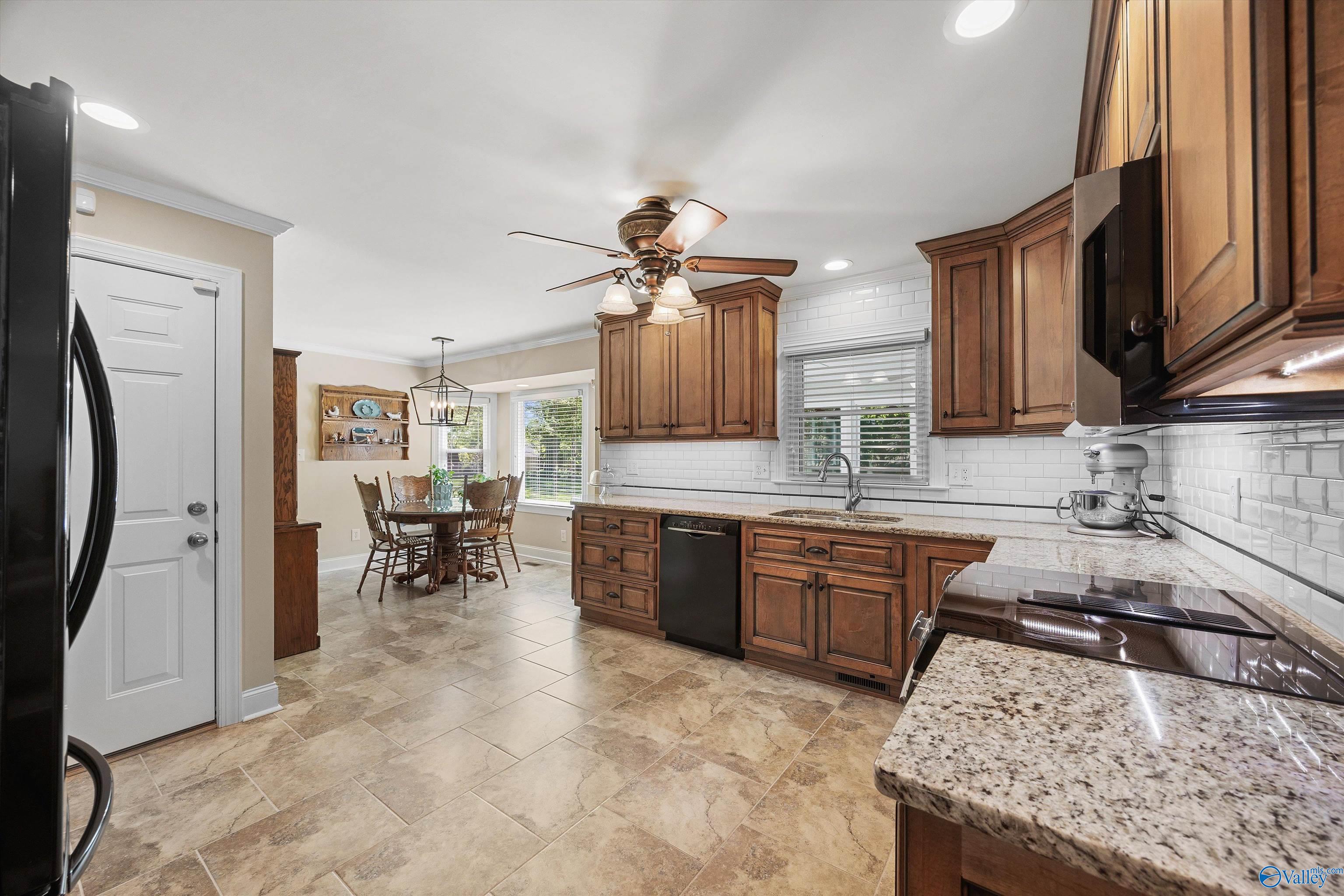 14002 Astalot Drive, Huntsville, Alabama image 7