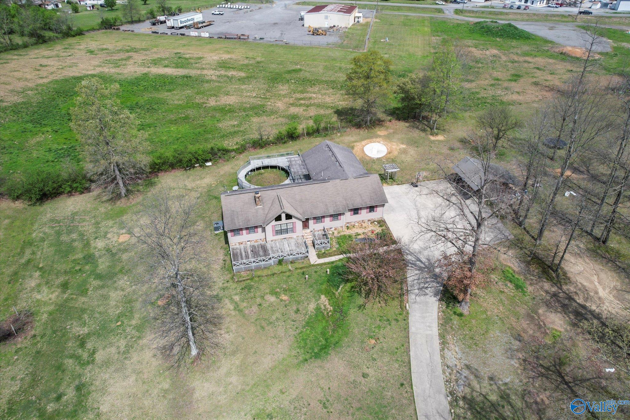 1667 Davis Road, Albertville, Alabama image 21