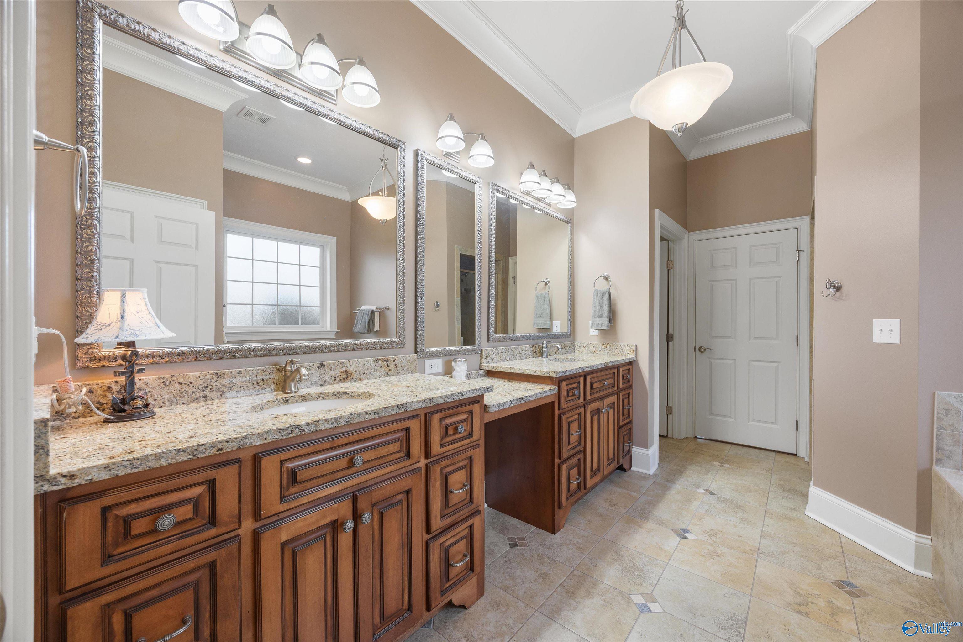 172 Naomi Drive, Rogersville, Alabama image 27
