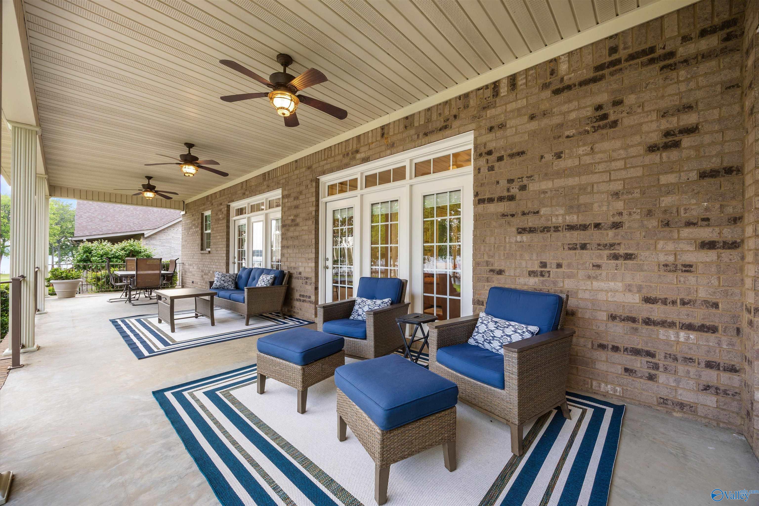 172 Naomi Drive, Rogersville, Alabama image 9