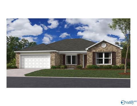 Homes For Sale - 181 Olde Hearth Road<br/> New Market, AL 35761