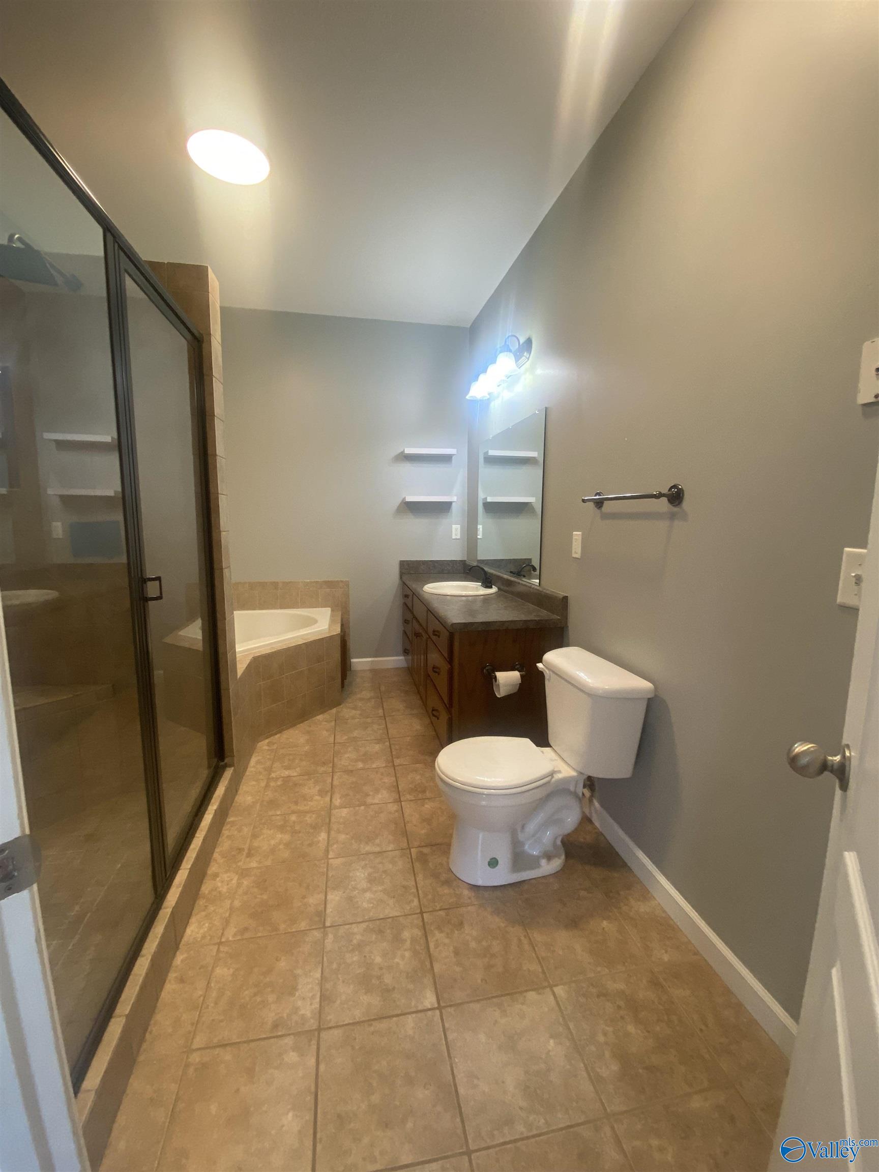 95 Lemon Tree Circle, Union Grove, Alabama image 18