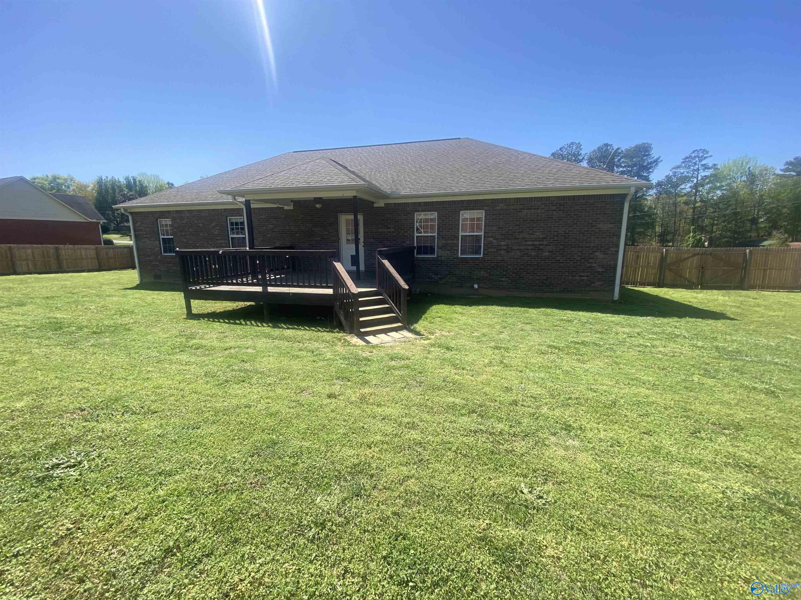 95 Lemon Tree Circle, Union Grove, Alabama image 4