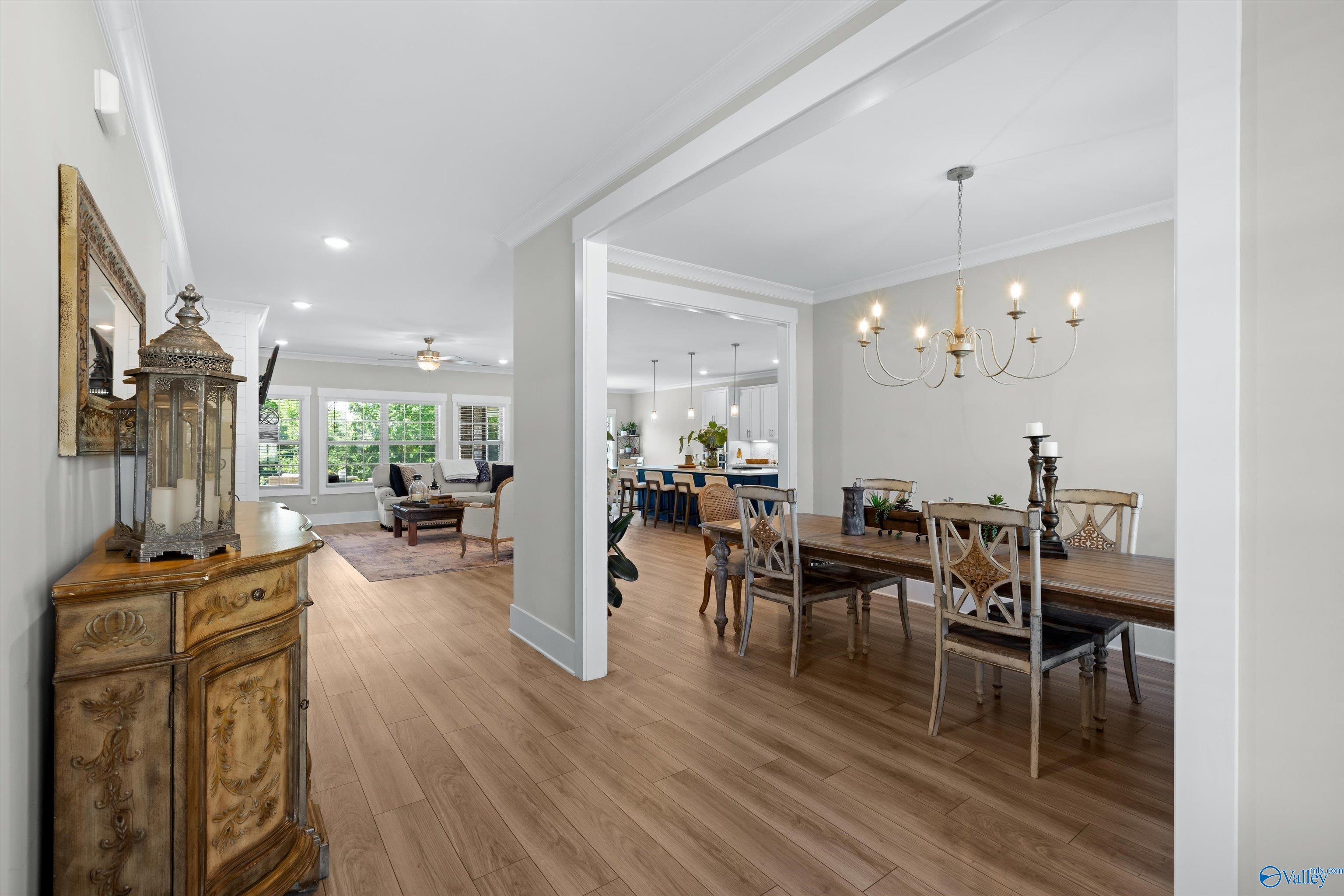 29198 Canoe Circle