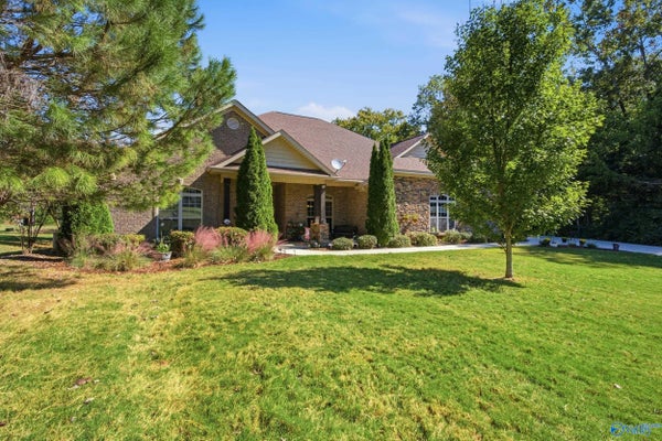 107 TALL GRASS CIR NE, HUNTSVILLE, AL 35811 - Image 64edff61560574d71c61cb5a455ff0ca/2643539031